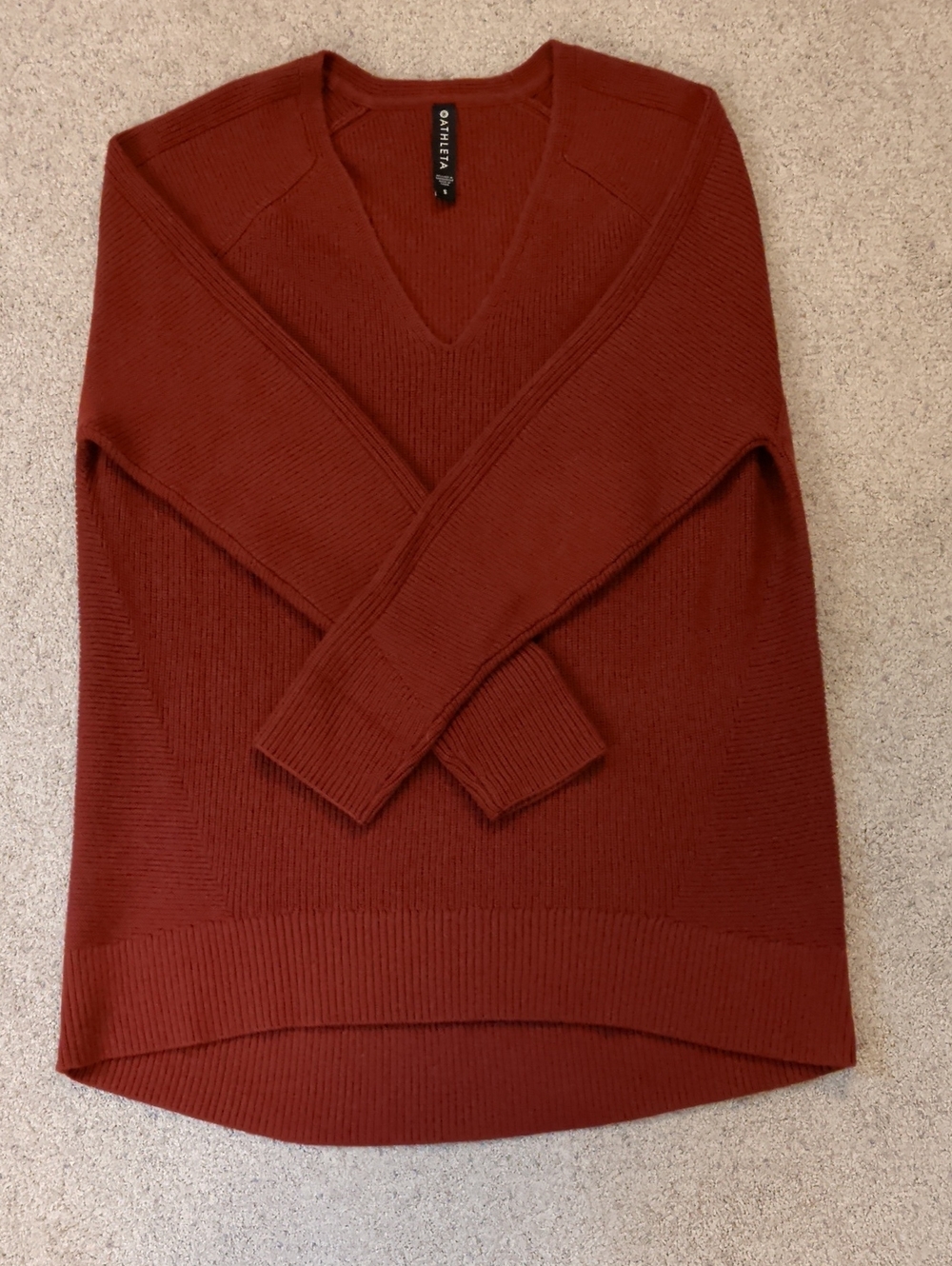 Athleta Womens Oversized V-Neck Sweater in Rust Red